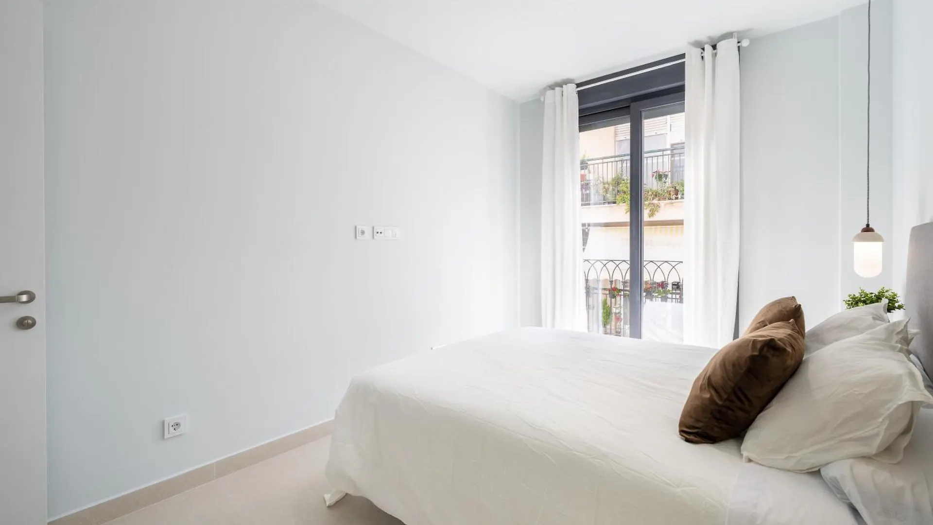 Moott Homes Suites Arco De Braulio 1A Almería Daire